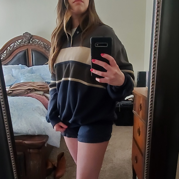 Vintage Classics by Palmland, collared pullover - Picture 2 of 7